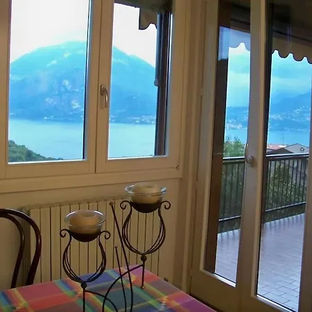 A Slice Of Heaven Over Como Lake... 아파트 페를레도